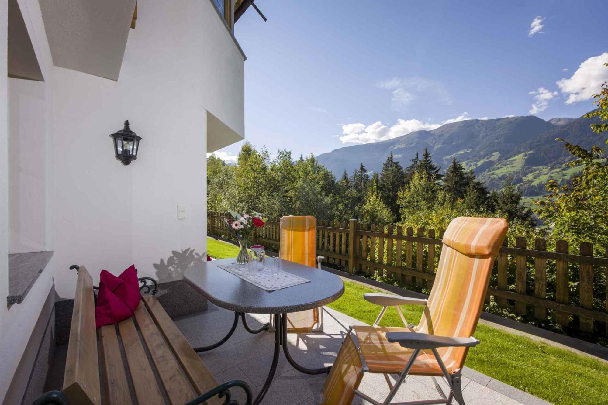 Apartment Zell Am Ziller 2 Buitenkant foto